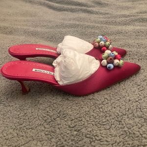 Manolo Blahnik Raspberry Pink kitten heel